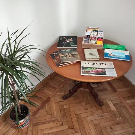 Ampio 97 Mq Con Garage Privato, A 2 Minuti Dal Centro Di Апартаменты Санремо