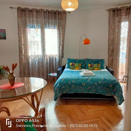 Ampio 97 Mq Con Garage Privato, A 2 Minuti Dal Centro Di Санремо