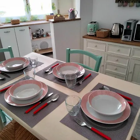 Ampio 97 Mq Con Garage Privato, A 2 Minuti Dal Centro Di